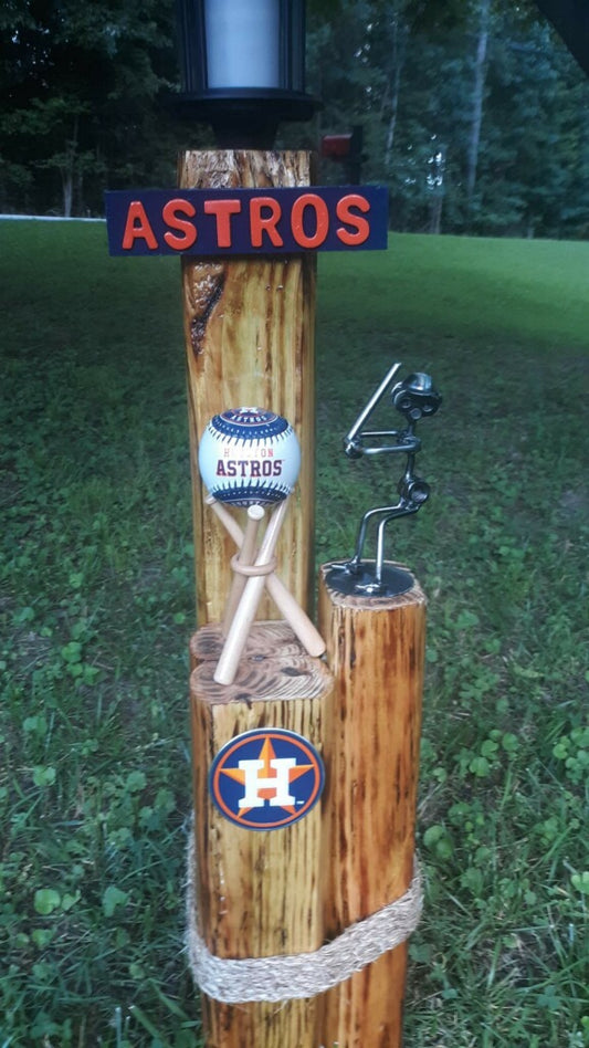 Large Astros Post