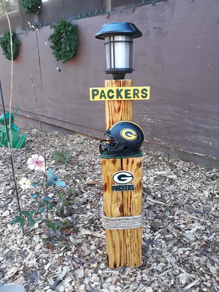 Large Green Bay Packers Post