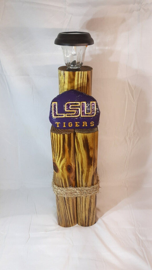 Small LSU Tigers Post